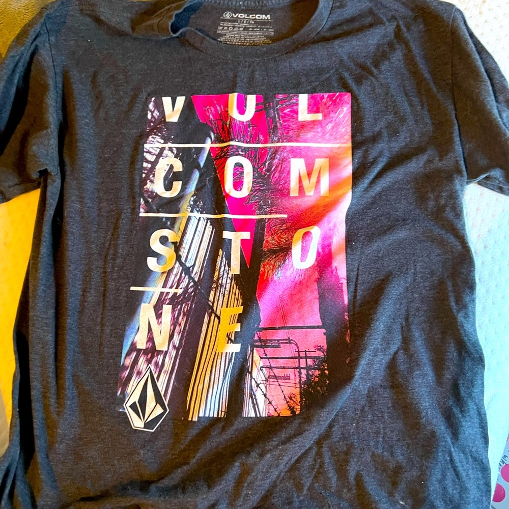 Mens Volcom Tee